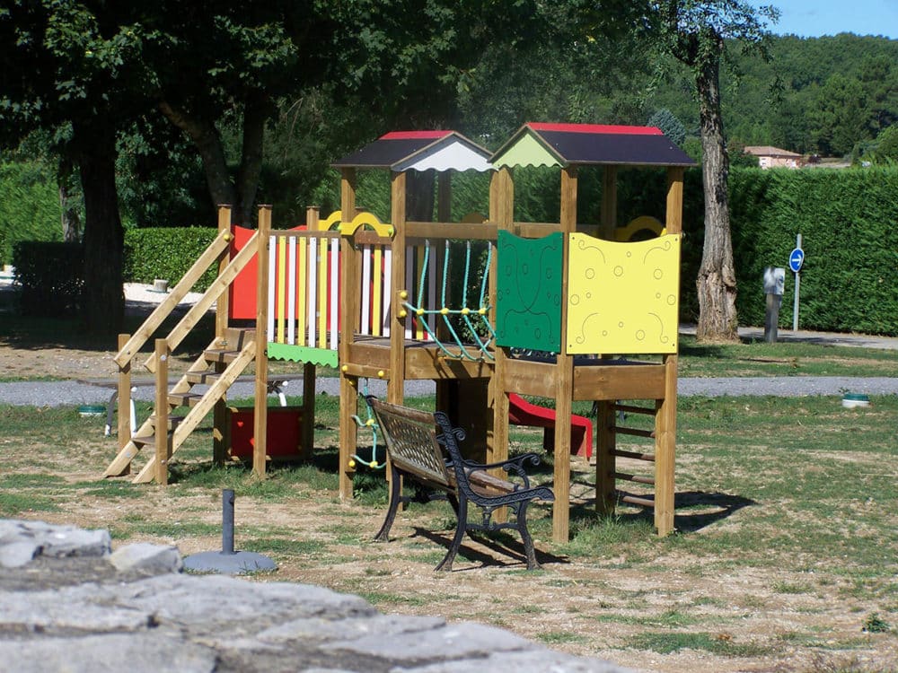 aire de jeu du camping familial